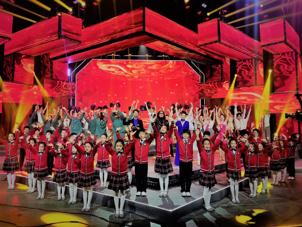 《青春有歌-2021春节特别节目》新春绽放新气象