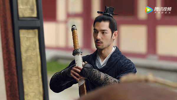 倪寒尽2.gif